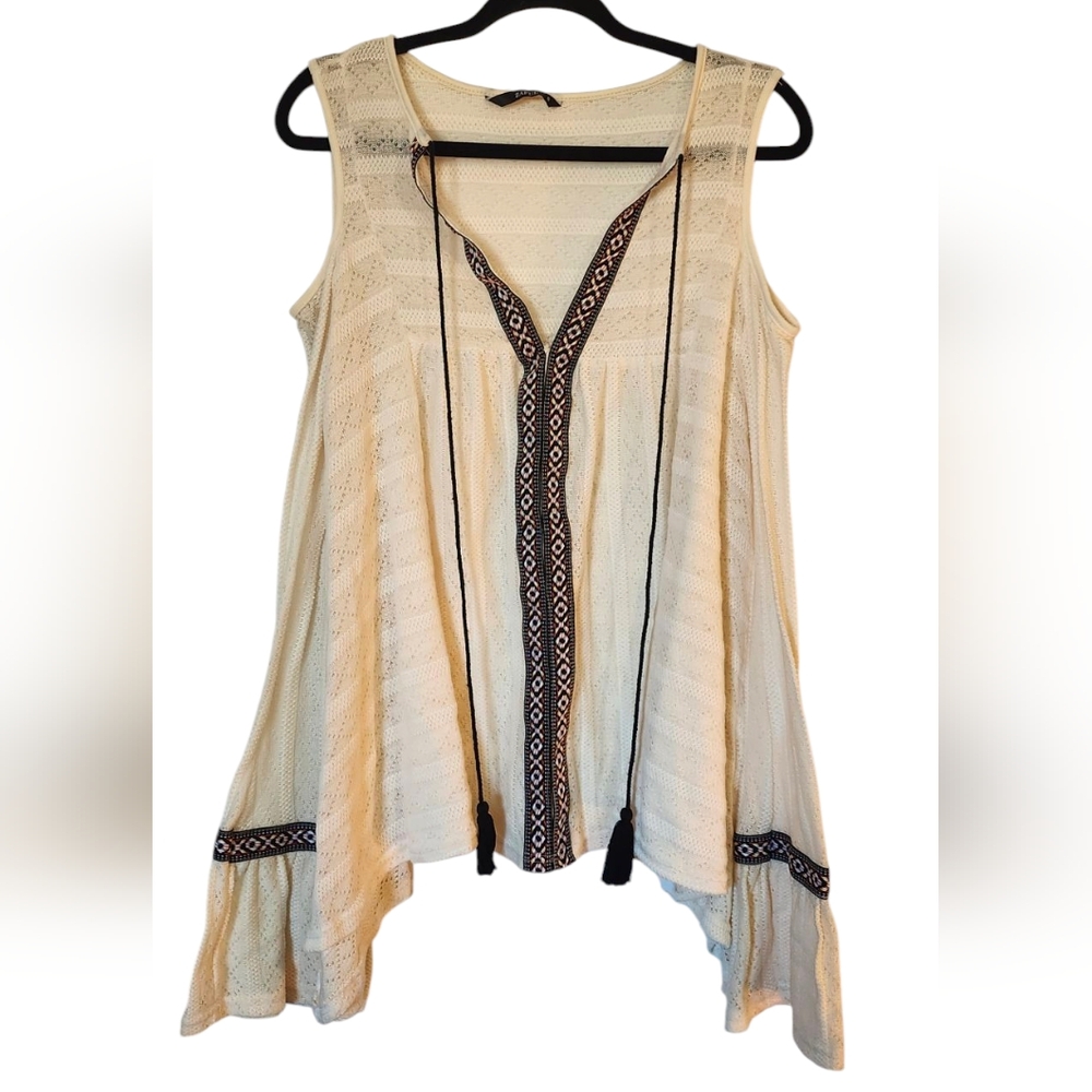 Zaful Cold Shoulder Cream Shirt Top with Black Accents Boho Design, Size Small